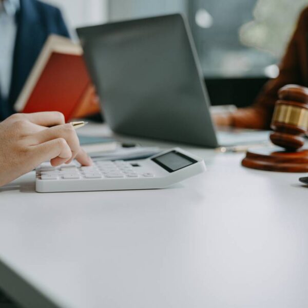 Avocat fiscaliste à Nice : vos contrôles fiscaux enfin sécurisés !